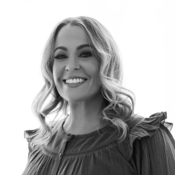 Meet your Posher, Ilene - Picture 1 of 1